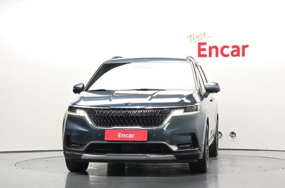 Kia Carnival Diesel 9-Seater Signature — пробег 40 484 км — фото 3 из 5