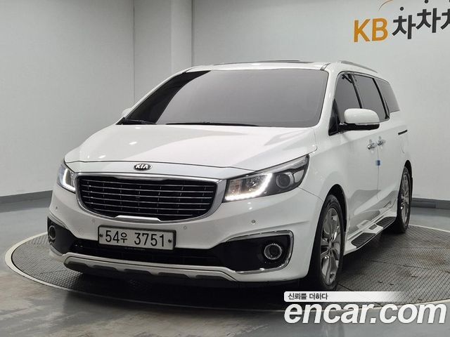 Kia Carnival из Кореи Encar
