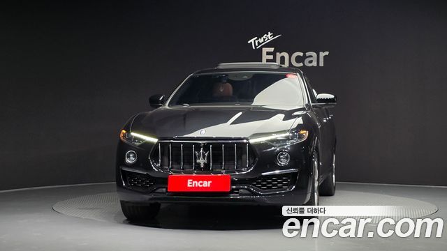 Maserati Levante из Кореи Encar