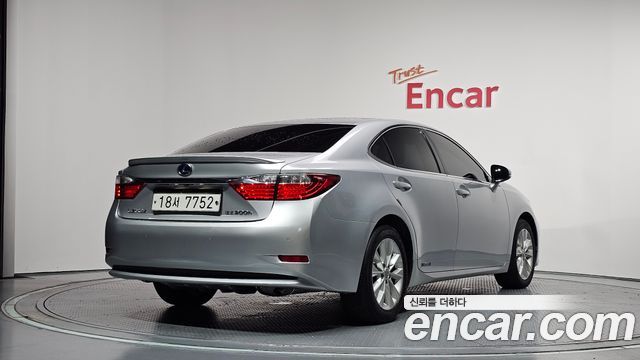Lexus ES Supreme XV60 — пробег 164 137 км — фото 2 из 5