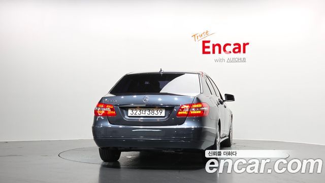 Mercedes-Benz E-Class E220 CDI Avantgarde — пробег 106 317 км — фото 4 из 5