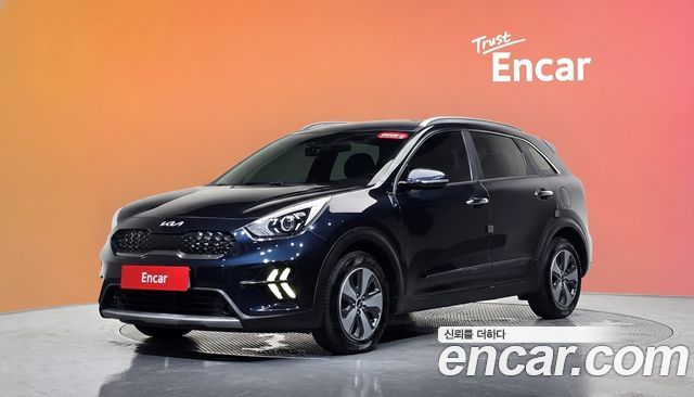 Kia Niro 1.6 HEV Trendy — пробег 85 995 км — фото 1 из 5