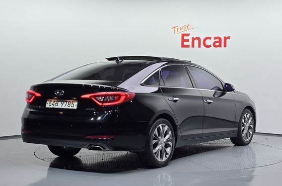 Hyundai Sonata 2.0 Smart — пробег 125 003 км — фото 2 из 5