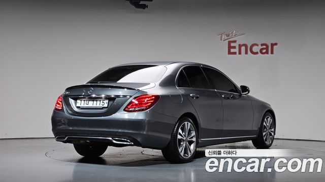 Mercedes-Benz C-Class из Кореи Encar