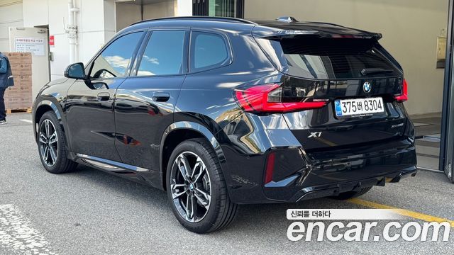 BMW X1 xDrive 20i M Sport — пробег 11 971 км — фото 2 из 5