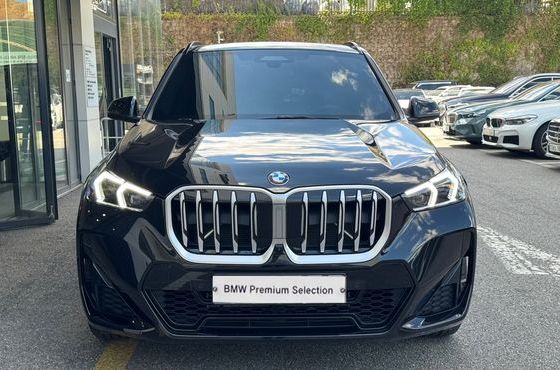 BMW X1 xDrive 20i M Sport — пробег 11 971 км — фото 3 из 5