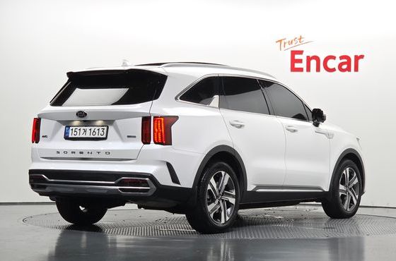 Kia Sorento HEV 1.6 4WD Signature — пробег 26 901 км — фото 2 из 5