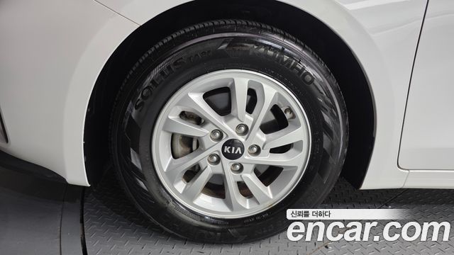 Kia K3 Luxury — пробег 63 683 км — фото 5 из 5