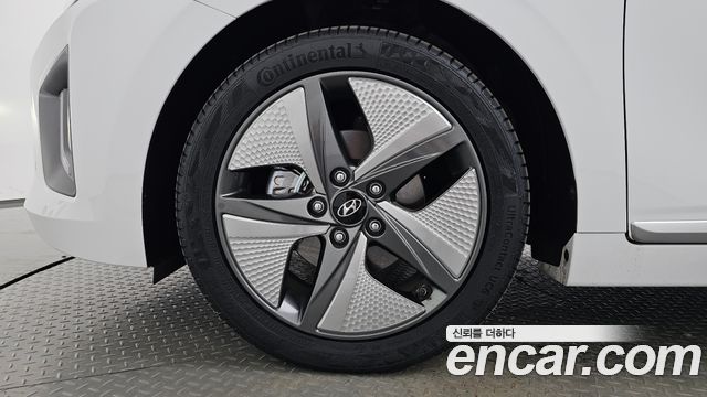 Hyundai Ioniq из Кореи Encar