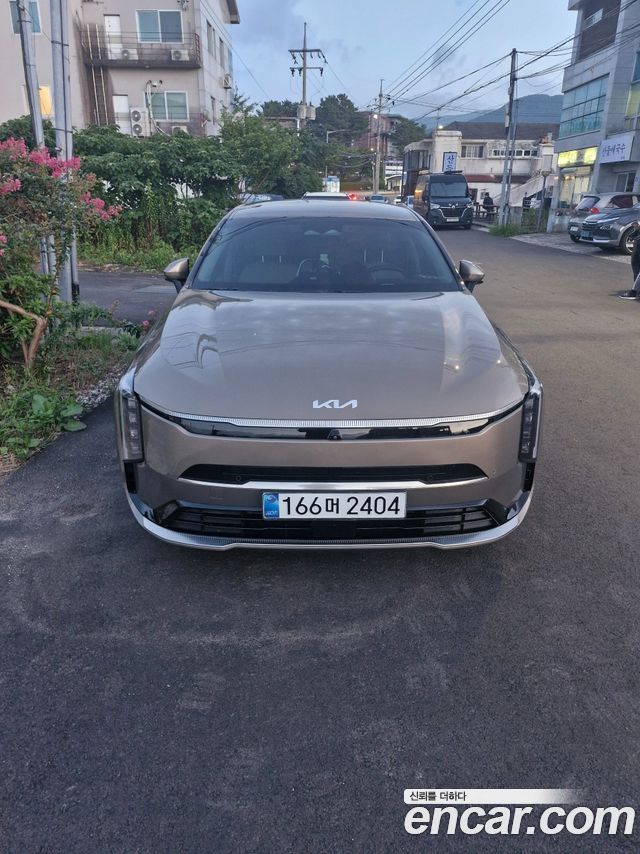 Kia K8 2.5 Gasoline 2WD Noblesse — пробег 16 000 км — фото 1 из 5