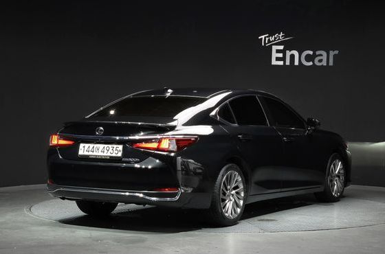 Lexus ES Executive — пробег 96 236 км — фото 2 из 5