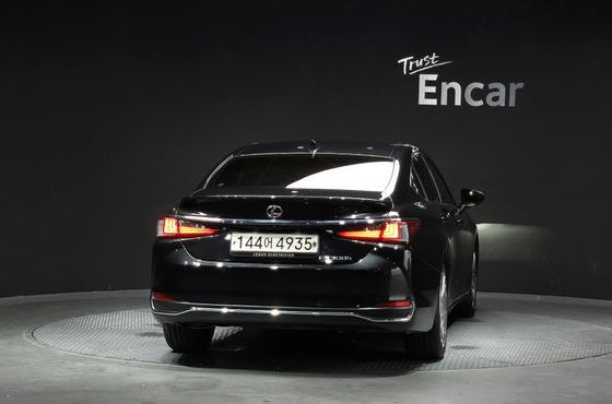 Lexus ES Executive — пробег 96 236 км — фото 4 из 5