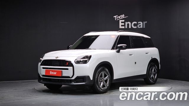 Mini Countryman ALL4 Essential — пробег 2 198 км — фото 1 из 5