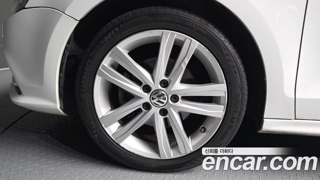 Volkswagen Jetta из Кореи Encar