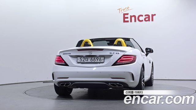 Mercedes-Benz SLC-Class AMG SLC43 — пробег 63 895 км — фото 4 из 5