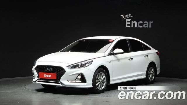 Hyundai Sonata LPI Taxi Economy — пробег 170 793 км — фото 1 из 5