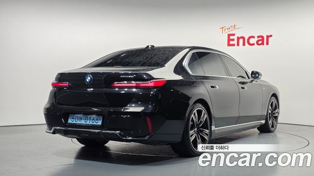 BMW i7 xDrive 60 M sport — пробег 50 761 км — фото 2 из 5