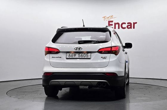Hyundai Santafe Diesel(e-VGT) 2.0 4WD Premium — пробег 156 570 км — фото 4 из 5