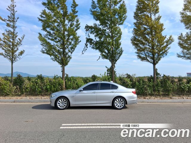 BMW 5-Series 528i Luxury Plus — пробег 87 000 км — фото 2 из 5