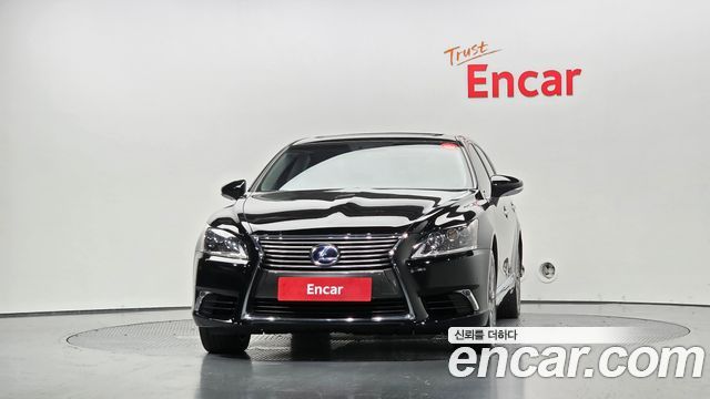 Lexus LS 5-Seats Ottoman XF40 — пробег 153 235 км — фото 3 из 5