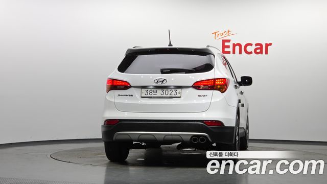 Hyundai Santafe Diesel(e-VGT) 2.0 2WD Premium — пробег 145 041 км — фото 4 из 5