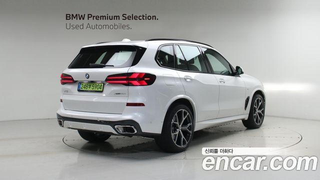 BMW X5 xDrive 40i M Sport — пробег 4 420 км — фото 4 из 5