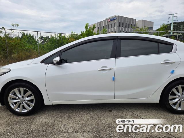Kia K3 из Кореи Encar