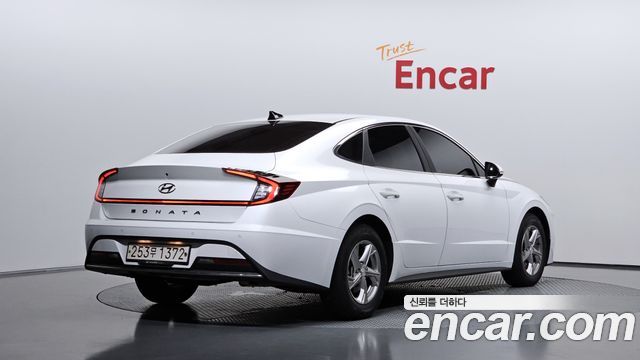Hyundai Sonata 2.0 Premium — пробег 28 257 км — фото 2 из 5