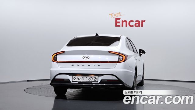 Hyundai Sonata 2.0 Premium — пробег 28 257 км — фото 4 из 5