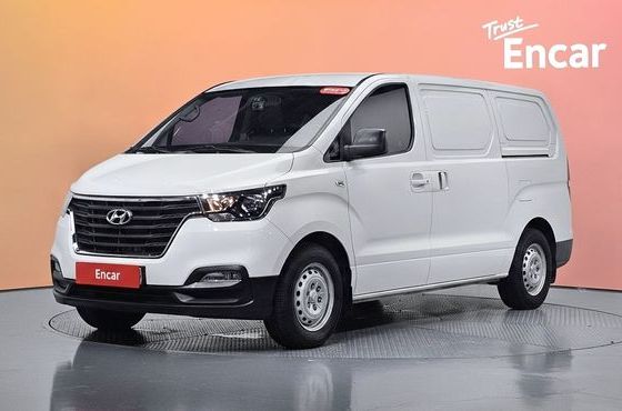 Hyundai Starex Van 3-Seater Style — пробег 158 167 км — фото 1 из 5