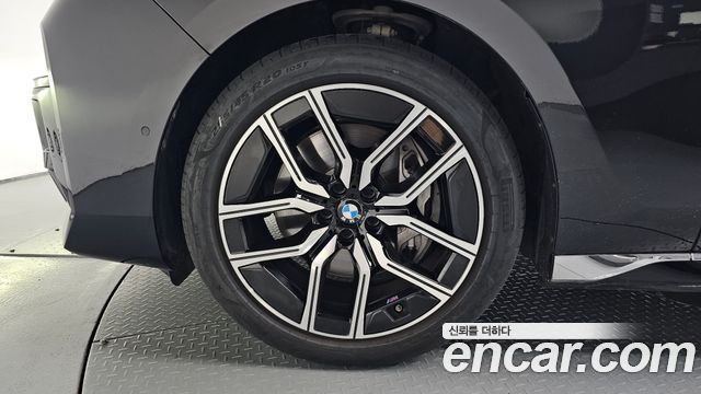 BMW 7-Series из Кореи Encar