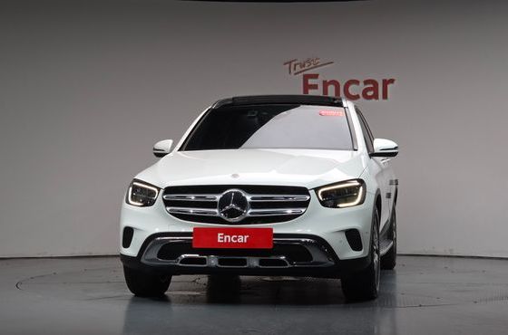 Mercedes-Benz GLC-Class GLC300 4MATIC — пробег 69 829 км — фото 3 из 5