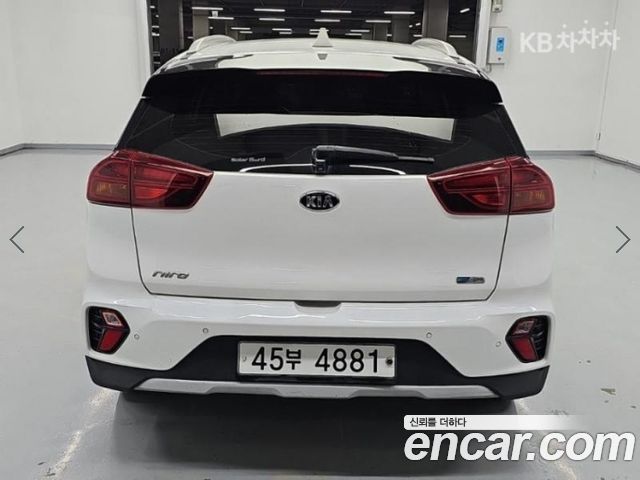 Kia Niro из Кореи Encar