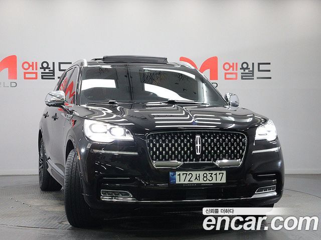 Lincoln Aviator 3.0 Black Label AWD — пробег 40 000 км — фото 3 из 5