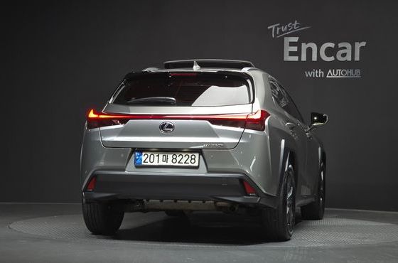 Lexus UX 2.0 2WD — пробег 39 755 км — фото 4 из 5