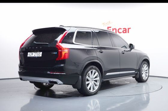 Volvo XC90 T6 Inscription — пробег 95 996 км — фото 2 из 5