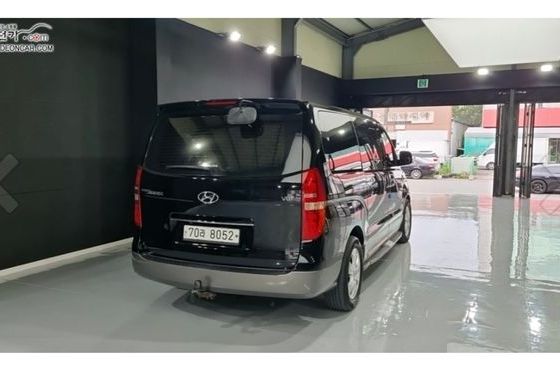 Hyundai Starex 11-Seater Wagon HVX VIP PACK — пробег 133 889 км — фото 2 из 5