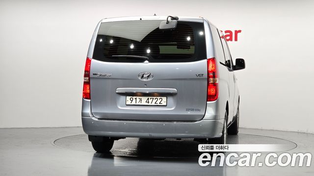 Hyundai Starex Van 3-Seater Smart — пробег 71 553 км — фото 4 из 5
