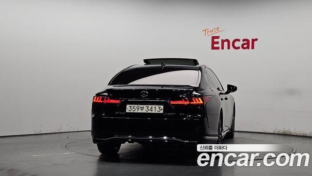 Lexus LS из Кореи Encar
