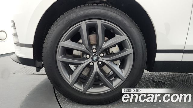Land Rover Range Rover Velar из Кореи Encar
