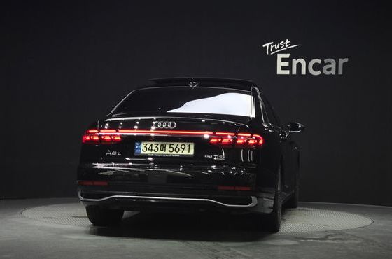Audi A8 55 TFSI Quattro Premium LWB — пробег 42 070 км — фото 4 из 5