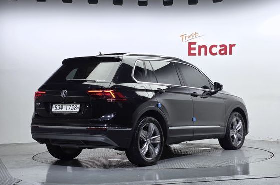Volkswagen Tiguan 2.0 TDI 4Motion Prestige — пробег 111 495 км — фото 2 из 5