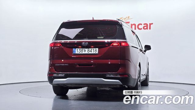 Kia Carnival из Кореи Encar