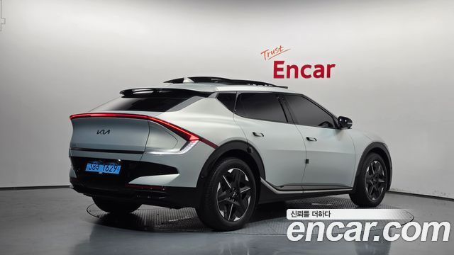 Kia EV6 из Кореи Encar