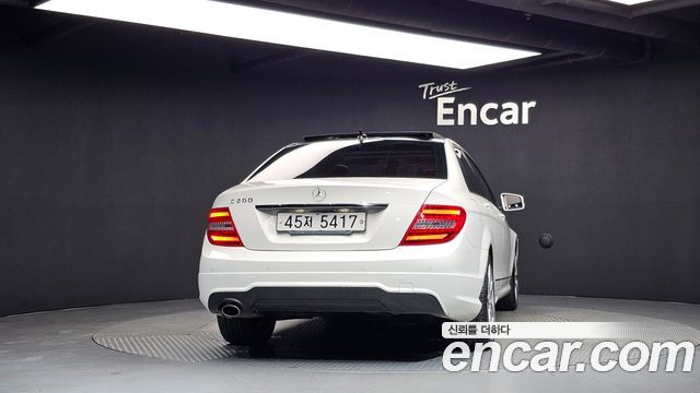 Mercedes-Benz C-Class из Кореи Encar