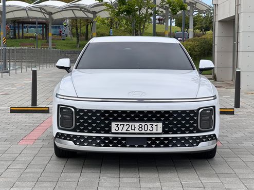 Hyundai Grandeur Premium — пробег 16 026 км — фото 1 из 5