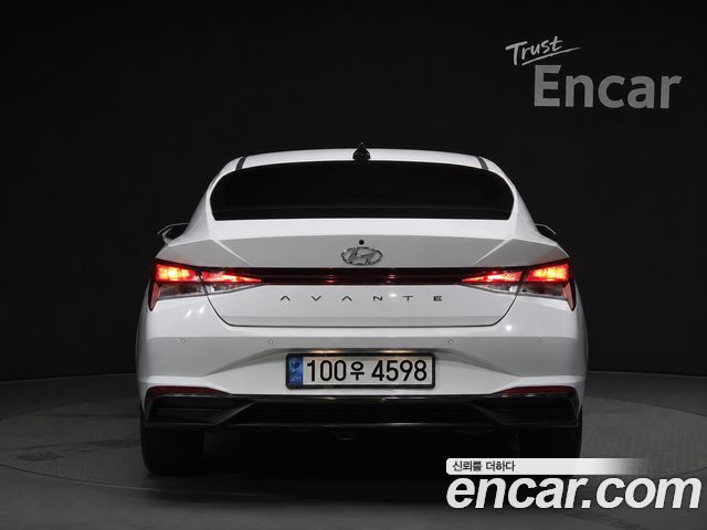 Hyundai AVANTE из Кореи Encar