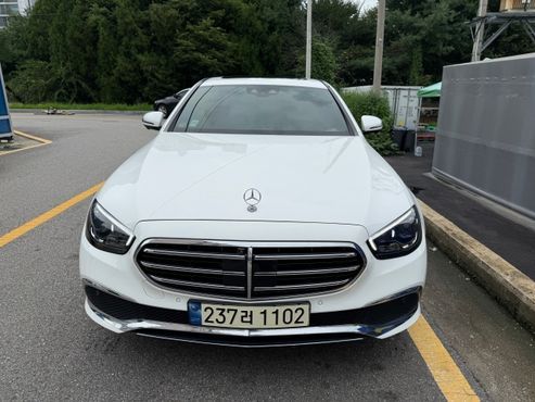 Mercedes-Benz E-Class E220d 4MATIC Exclusive — пробег 27 237 км — фото 1 из 5