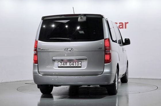 Hyundai Starex 11-Seater Wagon Modern — пробег 94 382 км — фото 4 из 5