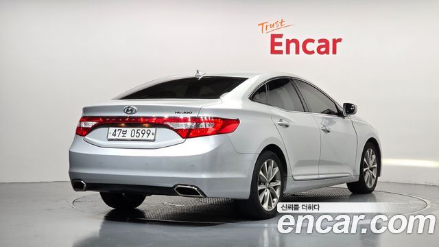 Hyundai Grandeur HG300 Premium — пробег 177 947 км — фото 2 из 5
